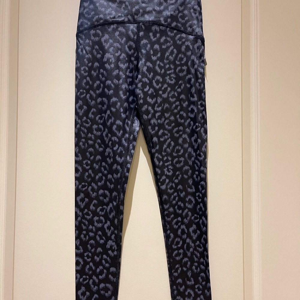 Victoria’s Secret leggings